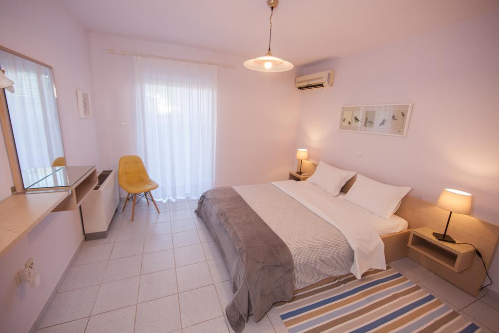 Apartments Vravrona Artemida  Buitenkant foto